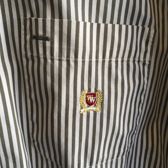 🍁Woods & woods long sleeve button down - Picture 3 of 5